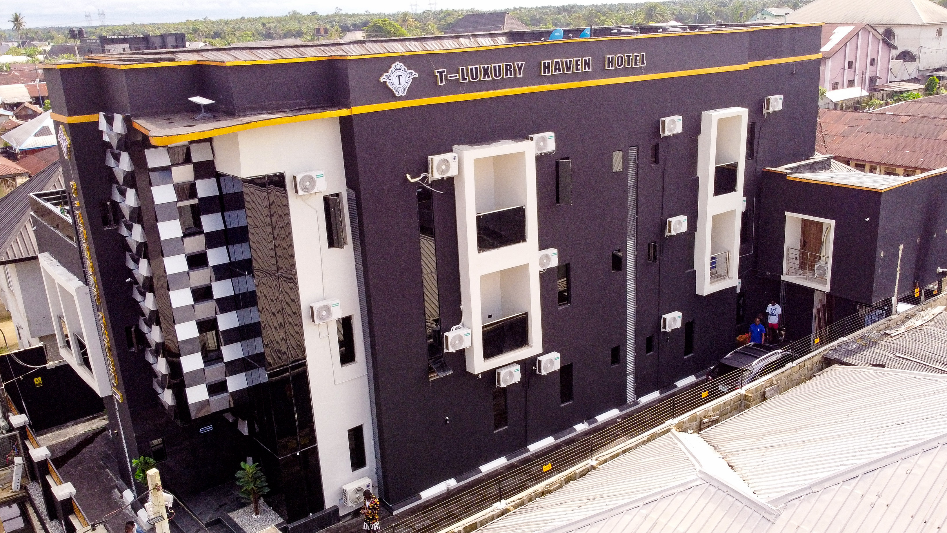 T-Luxury Haven Hotel